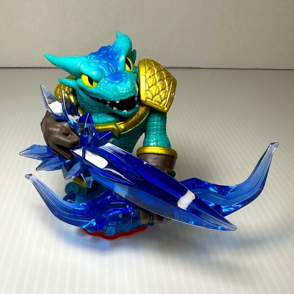 Skylanders: Trap Team: Snap Shot Figure w/bow Activision Games Figurine - Picture 1 of 7